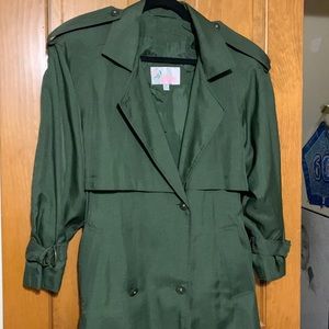 Women’s raincoat by Totes in Olive Green